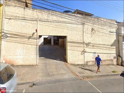 Galpão para Venda, em Montes Claros, bairro CENTRO, 1 banheiro