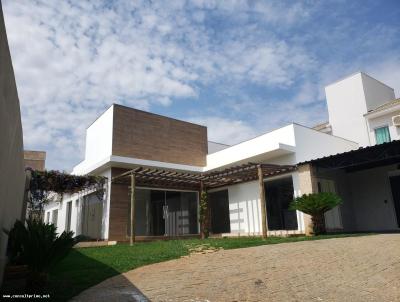 Casa para Venda, em Montes Claros, bairro IBITURUNA, 4 dormitórios, 4 banheiros, 2 suítes, 2 vagas