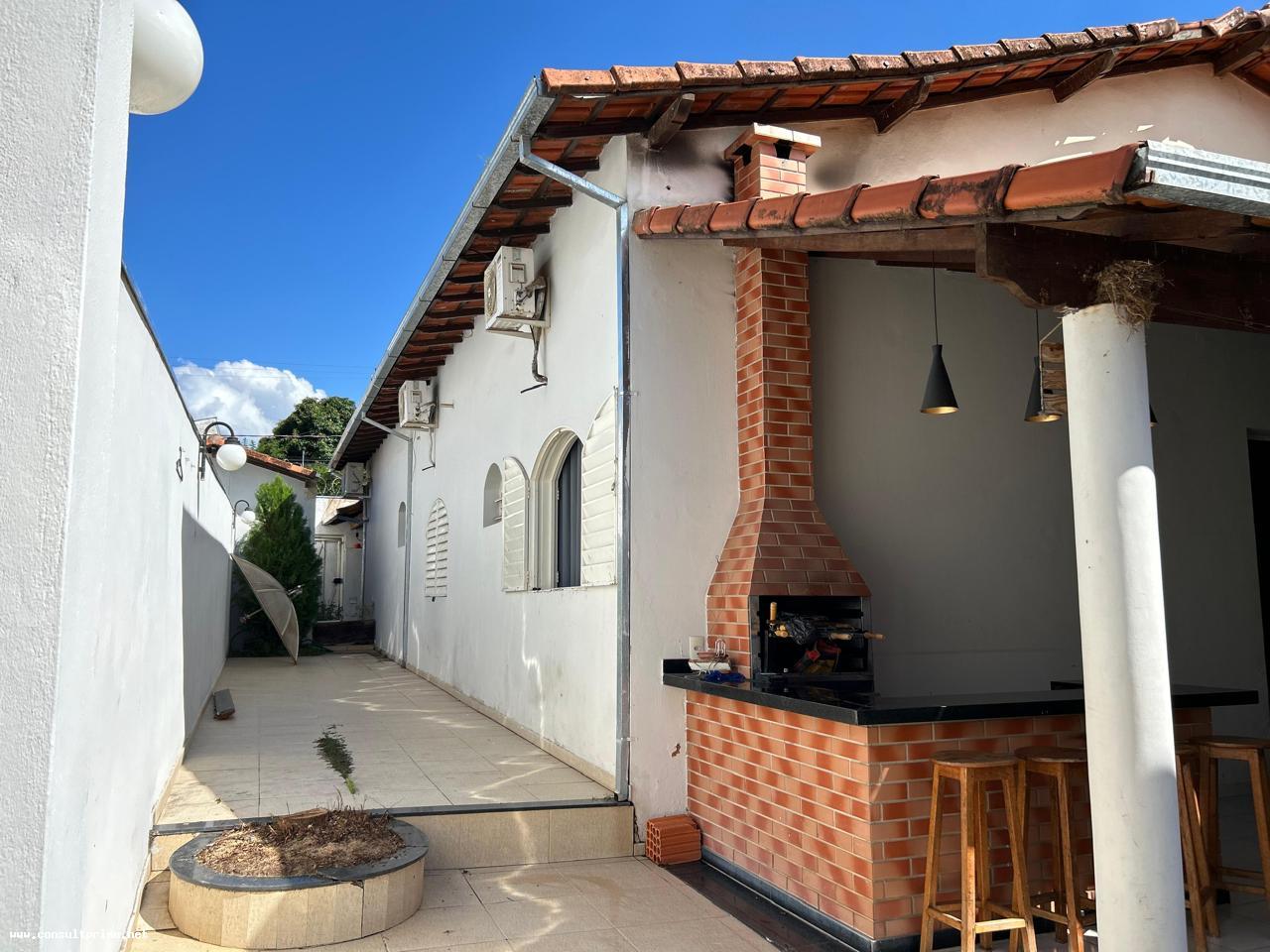 Casa à venda com 3 quartos, 300m² - Foto 7