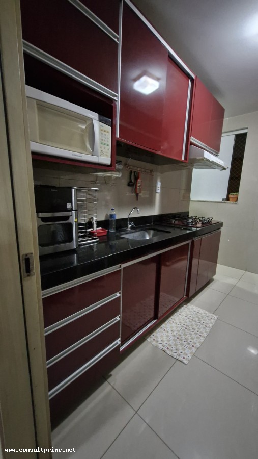 Apartamento à venda com 3 quartos, 83m² - Foto 2